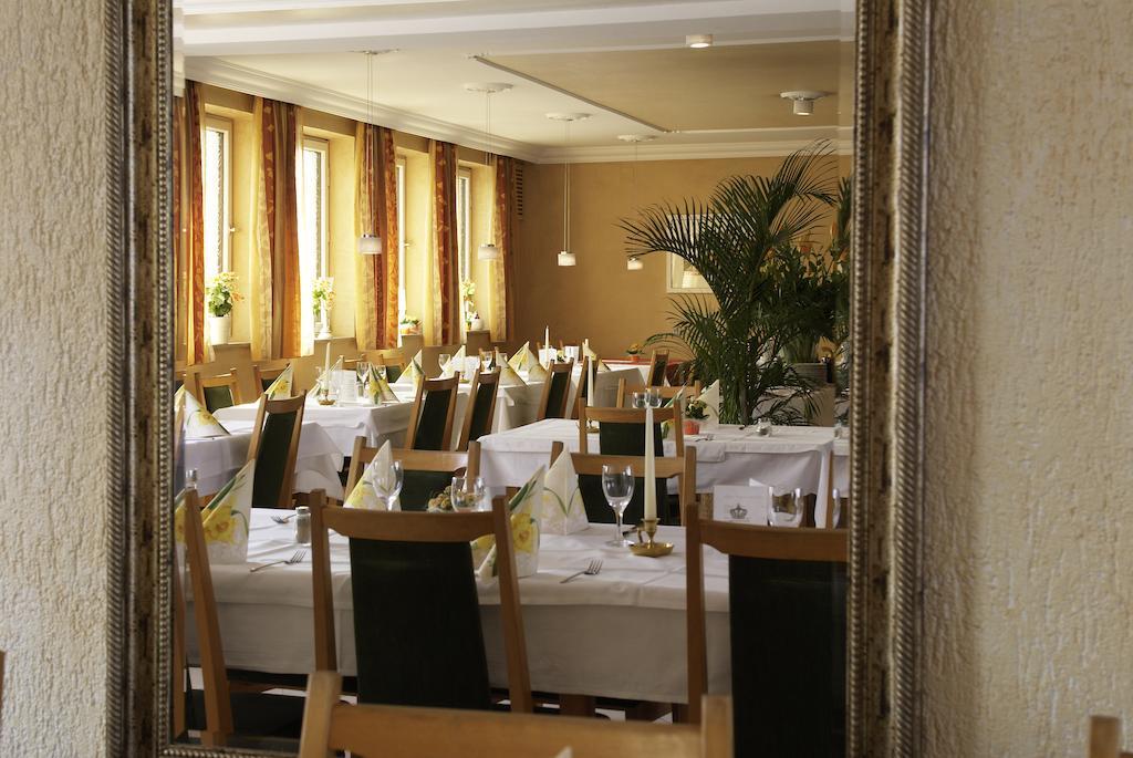 Hotel Regina Zirndorf Extérieur photo