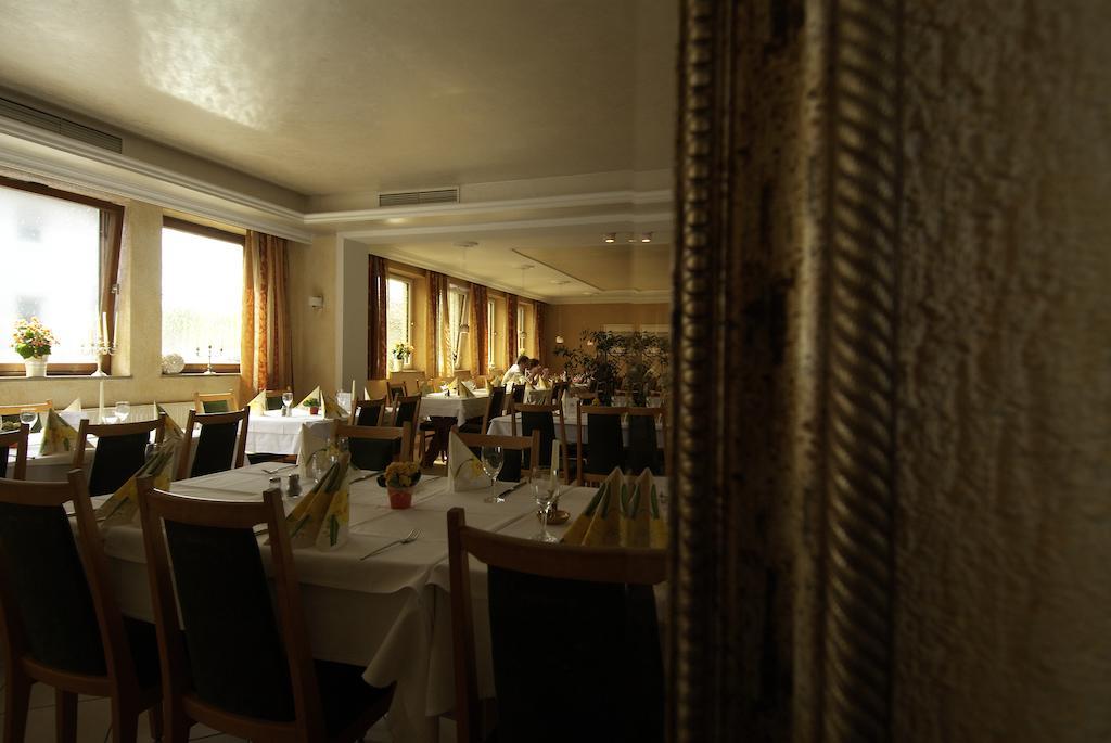 Hotel Regina Zirndorf Extérieur photo