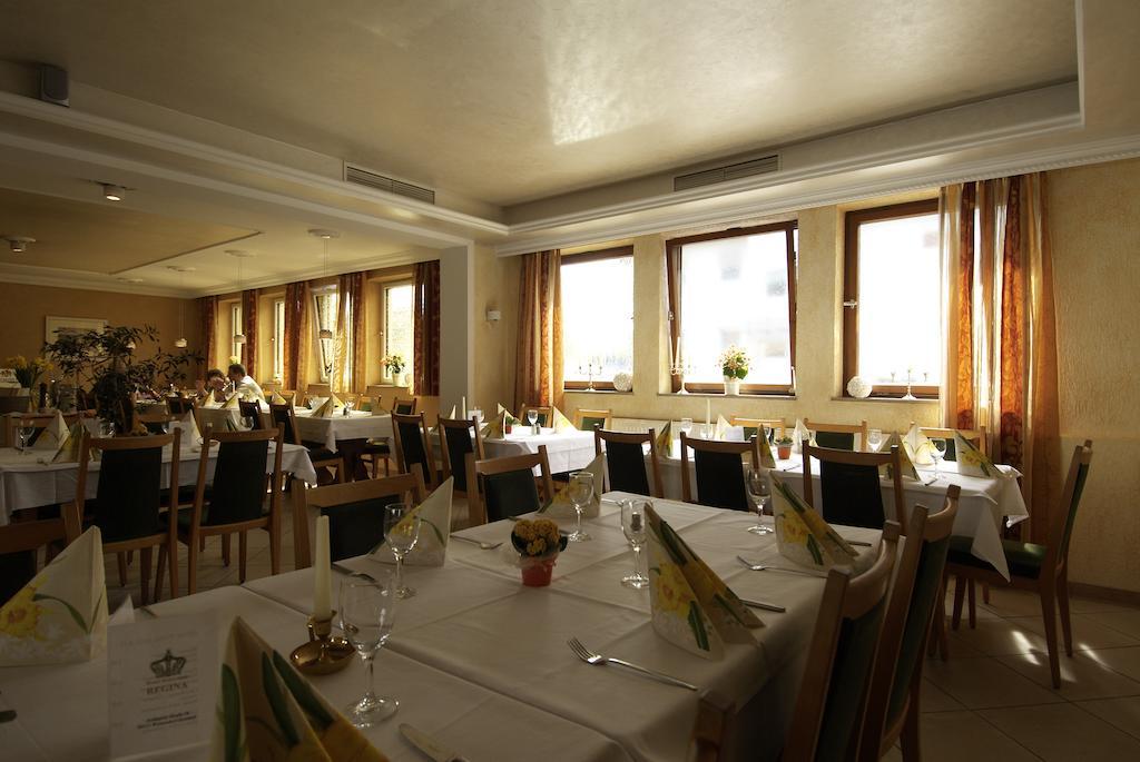 Hotel Regina Zirndorf Extérieur photo