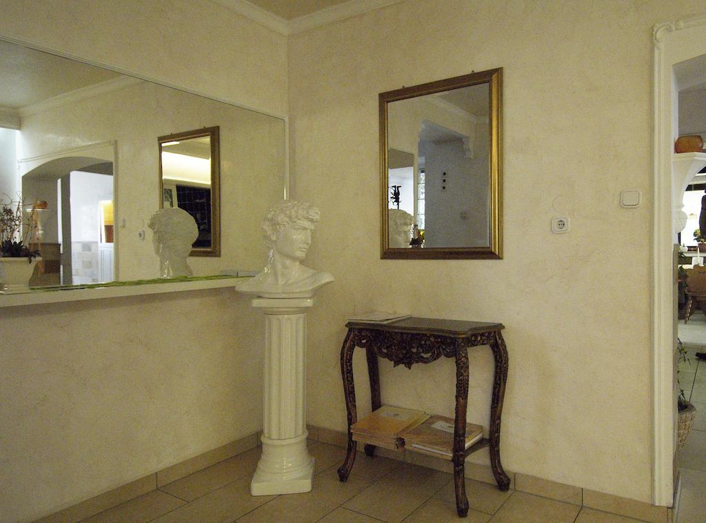 Hotel Regina Zirndorf Extérieur photo